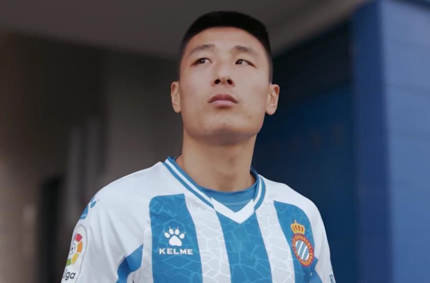 免费成人av在线看